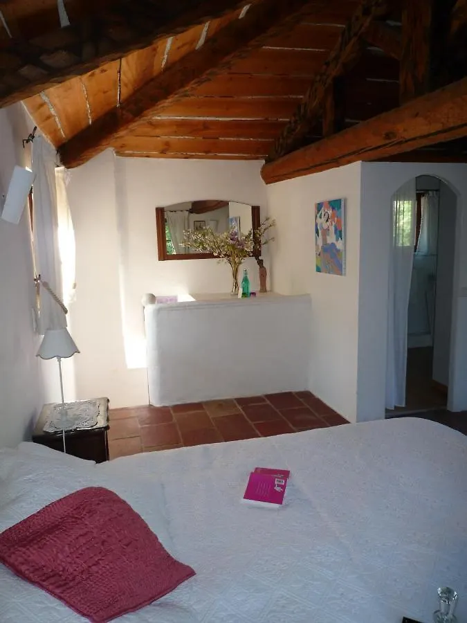 La Rose Des Vents Bed & Breakfast Montauroux